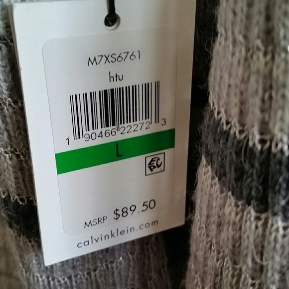 Calvin Klein - Picture 3 of 5